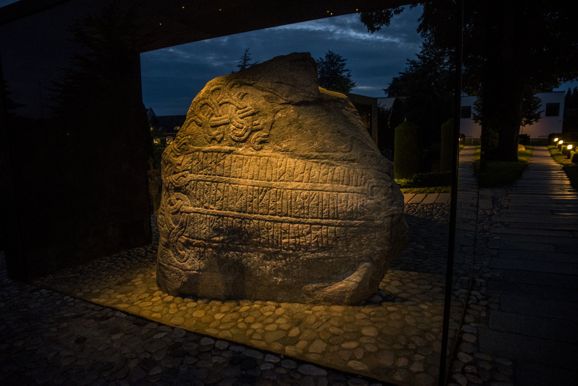 Jelling runestein